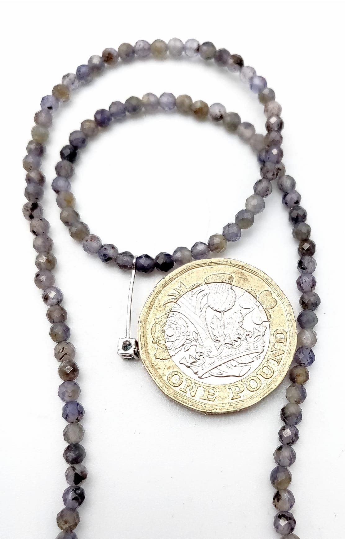 A Jasper Small Bead Necklace with Blue Diamond Decoration and a Gold Clasp. 0.07ct diamond. 40cm - Image 2 of 3