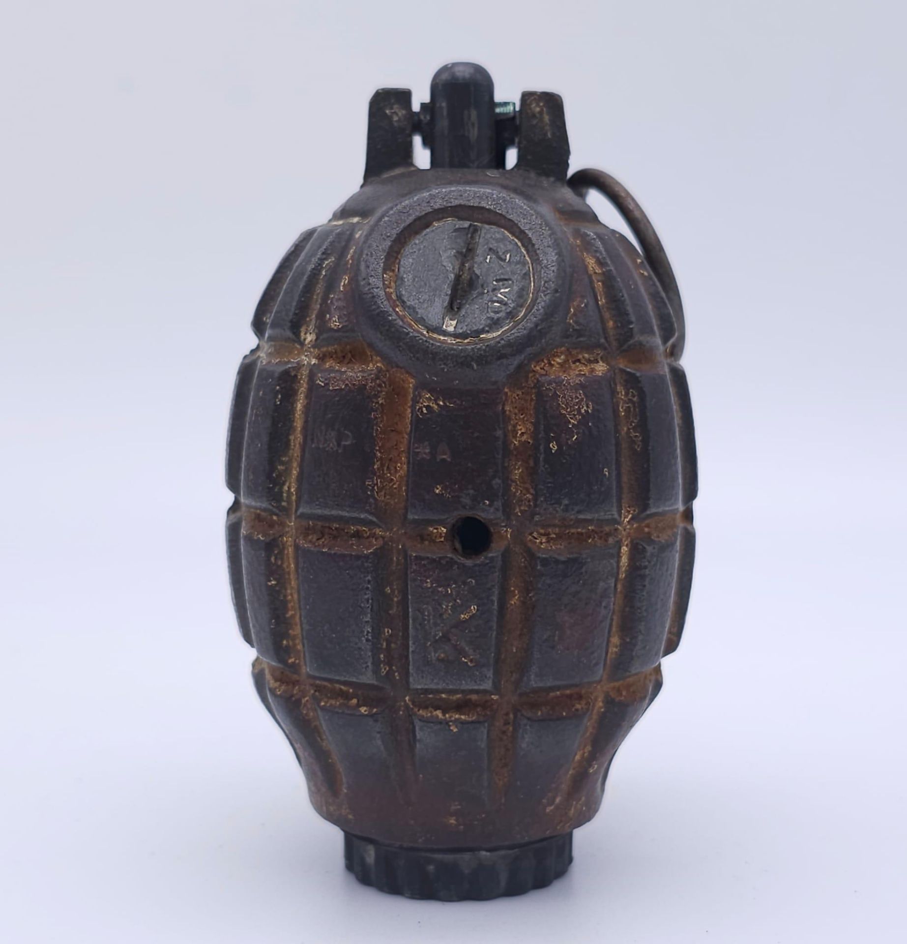 INERT WW2 British No 36 Mills Grenade. Maker: A. Kendrick & Sons West Bromwich. - Bild 2 aus 8