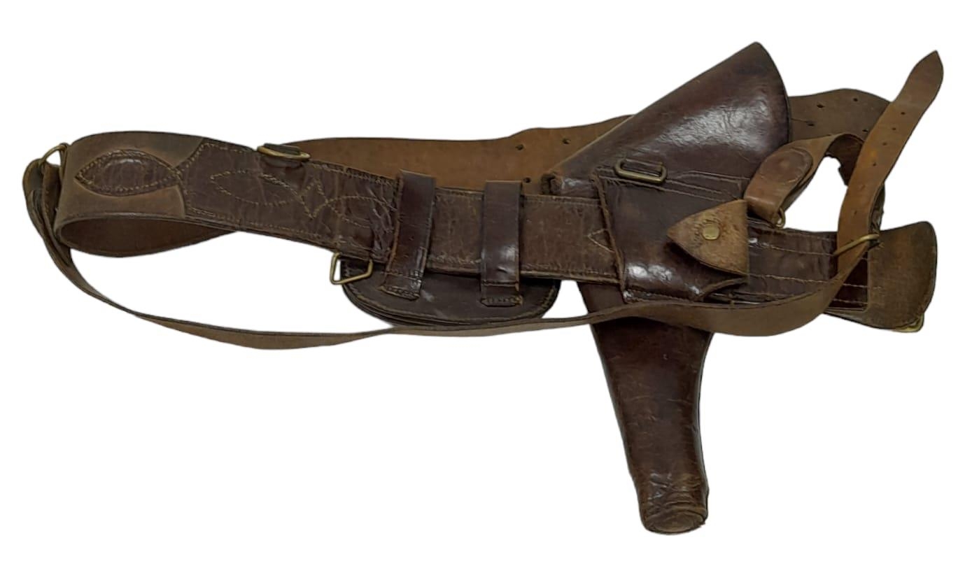 WW1 British Officers Sam Brown Belt with .455 Webley Holster & Ammo Pouch. - Image 3 of 5