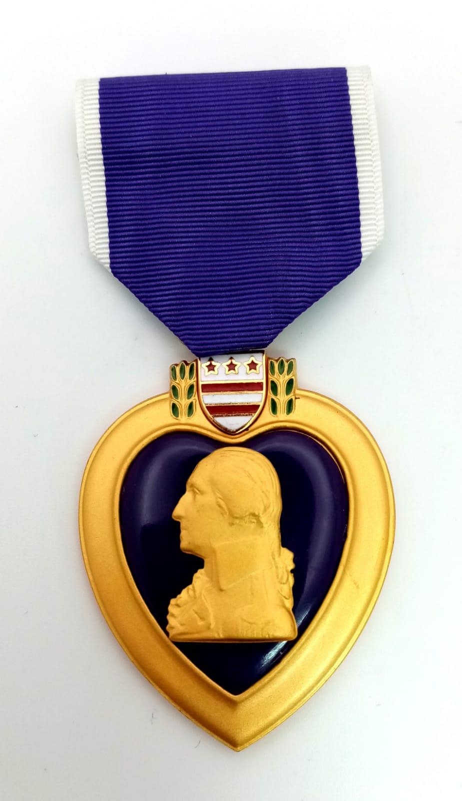 Current Issue Purple Heart Medal. Made by Graco Awards Ltd some time from 1999 to the present day. - Image 2 of 3