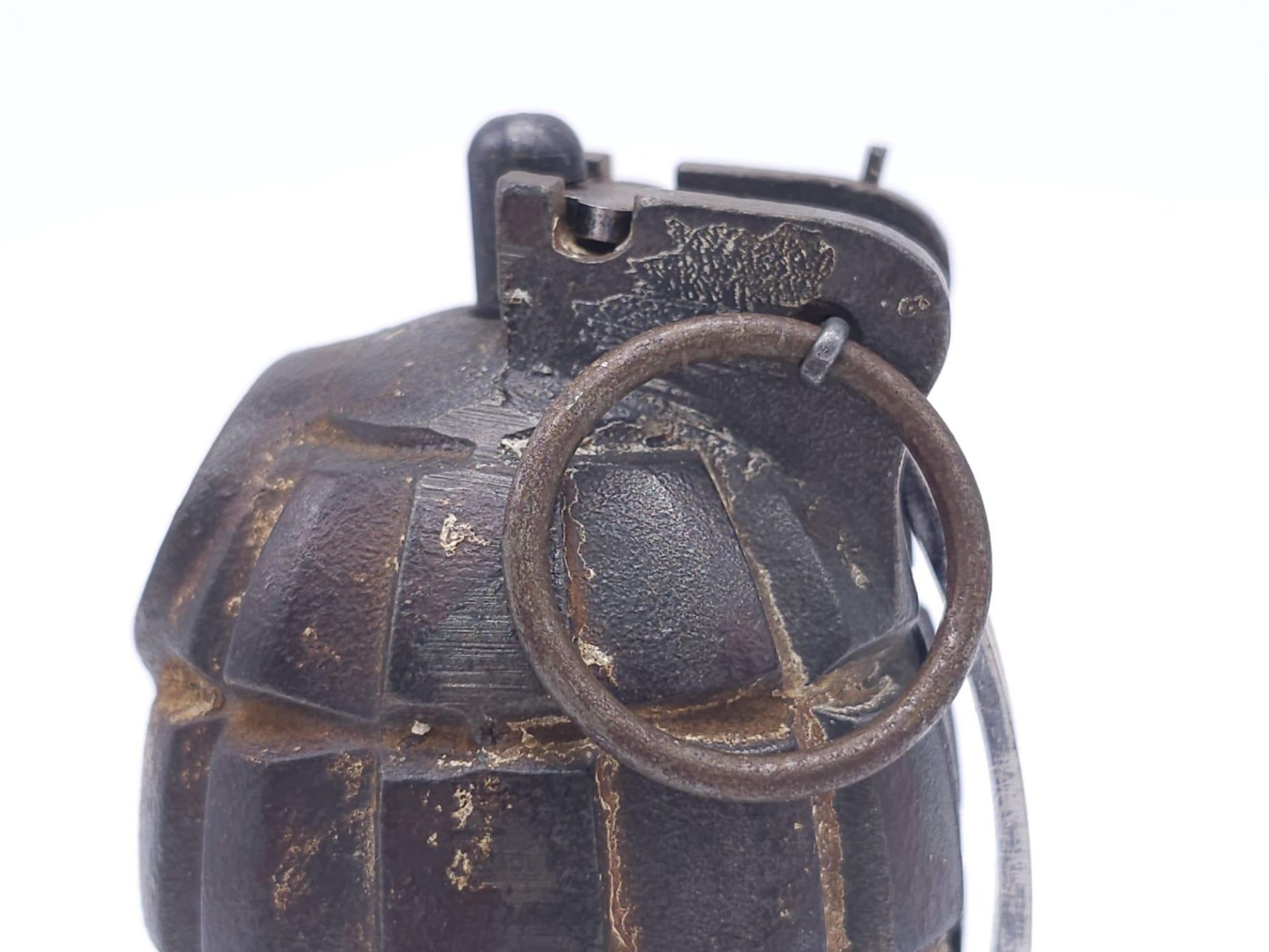 INERT WW2 British No 36 Mills Grenade. Maker: A. Kendrick & Sons West Bromwich. - Bild 4 aus 8