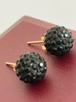Pair of 9 carat GOLD an and BLACK OBSIDIAN EARRINGS. Attractive Ball shape with raised detail to