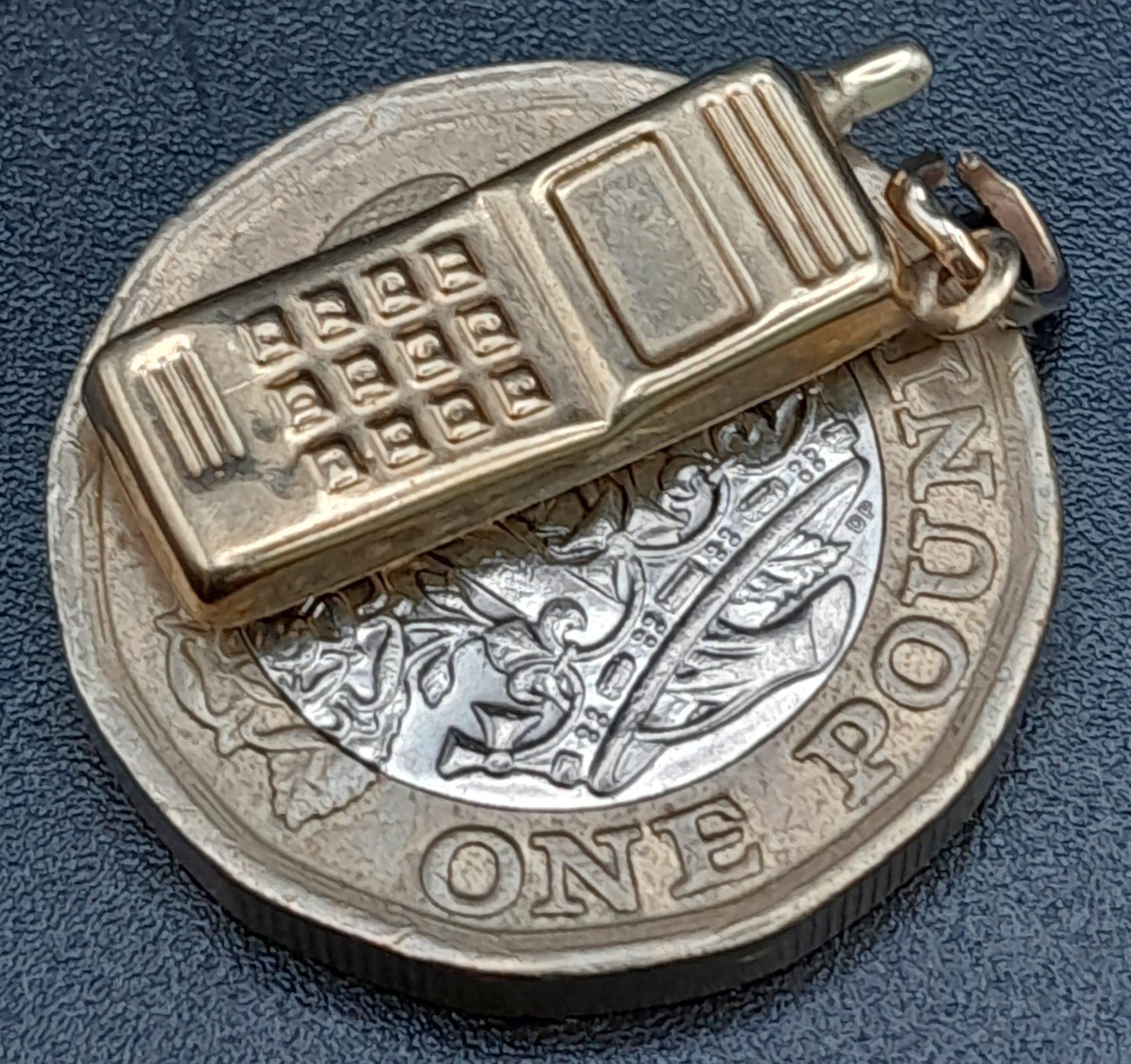 A 9K Yellow Gold Mobile Phone Charm. 0.8g total weight. - Image 3 of 3