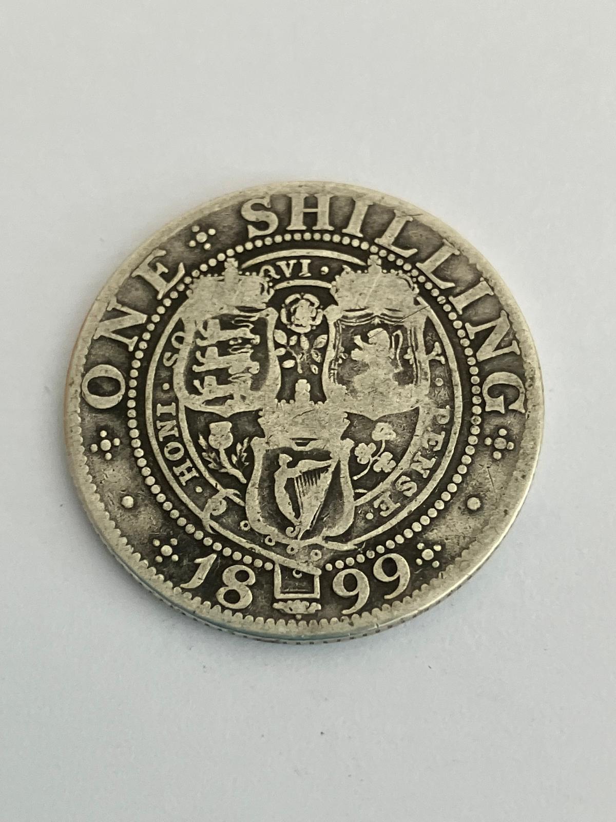 Queen Victoria SILVER SHILLING 1899 In fine/very fine condition.