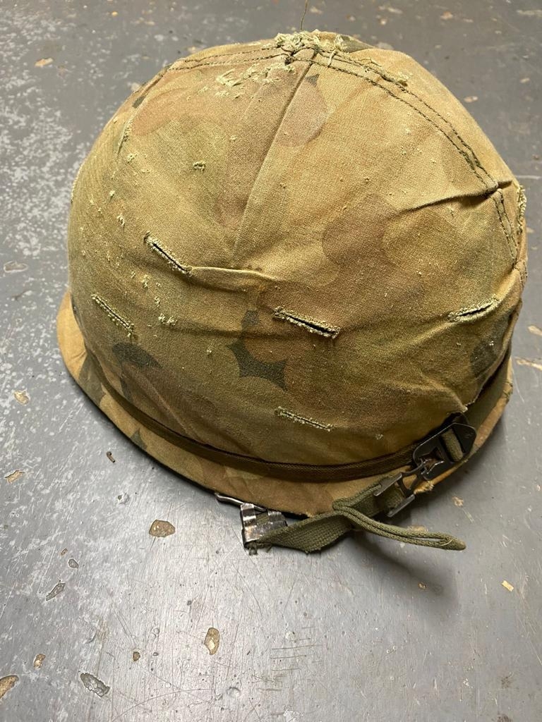 An Interesting USA WW2 Rear Seam Helmet with a WW2 Cover and a Vietnam War Era Liner. The cover is - Image 2 of 8