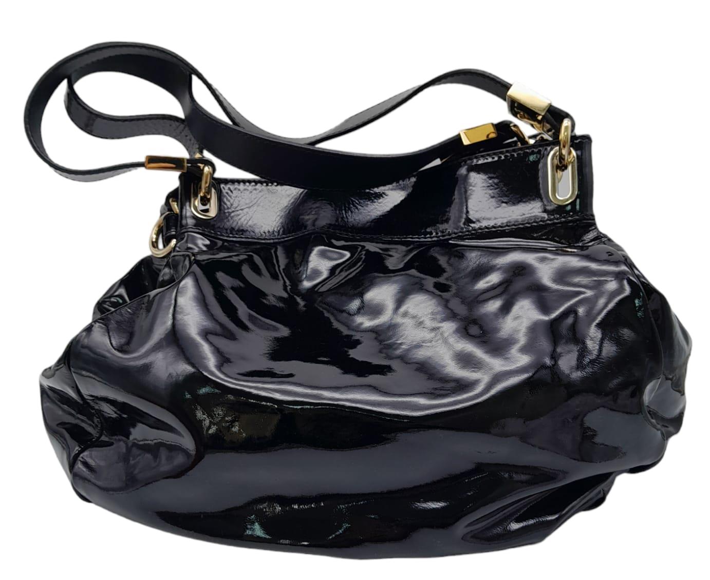 Jimmy Choo Black Patent Leather Handbag. Gorgeous feel to this handbag. Double strapped, with - Image 3 of 11