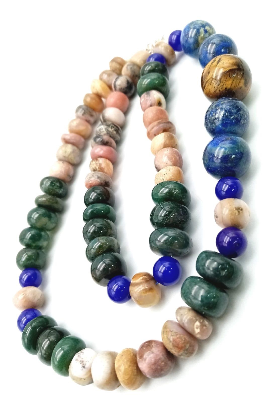 A Tigers Eye, Jade and Lapis Lazuli Necklace. A mixture of rondelle and round beads. Largest central - Image 2 of 3