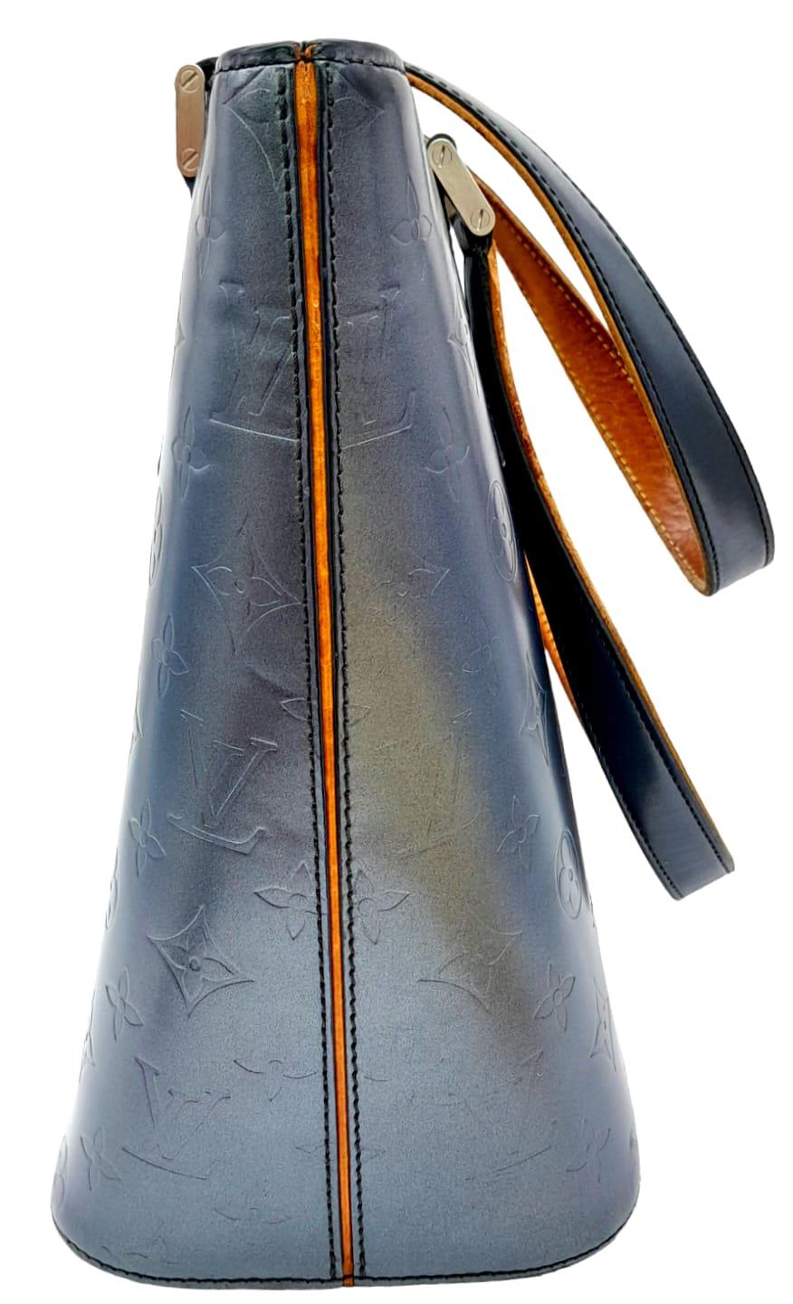 A Louis Vuitton Metallic Grey 'Stockton' Bag. Monogram leather exterior with silver-tone hardware - Image 3 of 9
