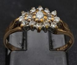 A 9K YELLOW GOLD DIAMOND CLUSTER RING 0.20CT 1.5G SIZE I