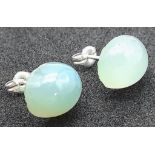 Pretty pair of Green Aquamarine Cabochon Sterling Silver stud earrings. Weight: 2g