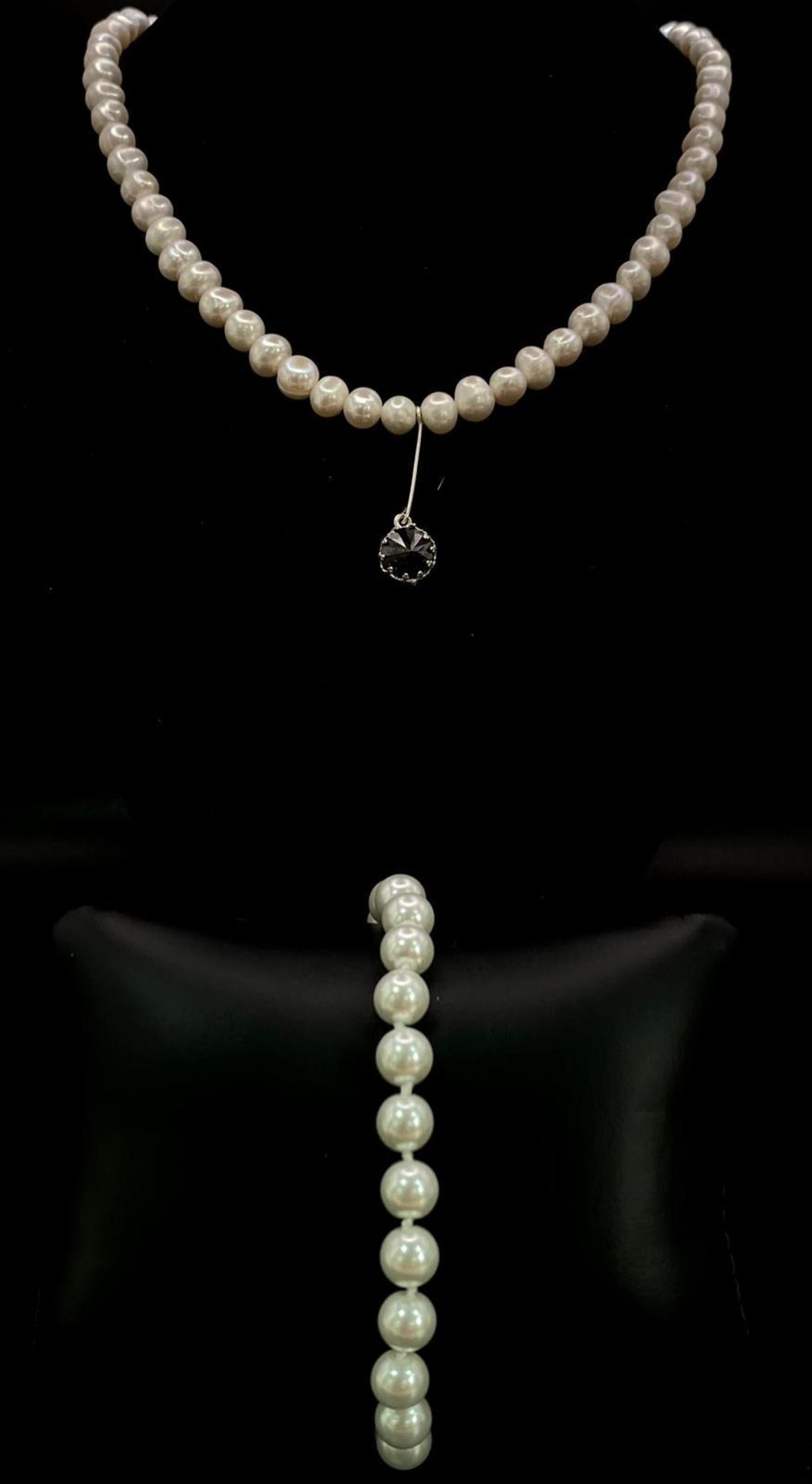 Bright Sterling Silver Cultured Pearl Necklace and Bracelet set. Necklace features an elegant dark - Bild 10 aus 10
