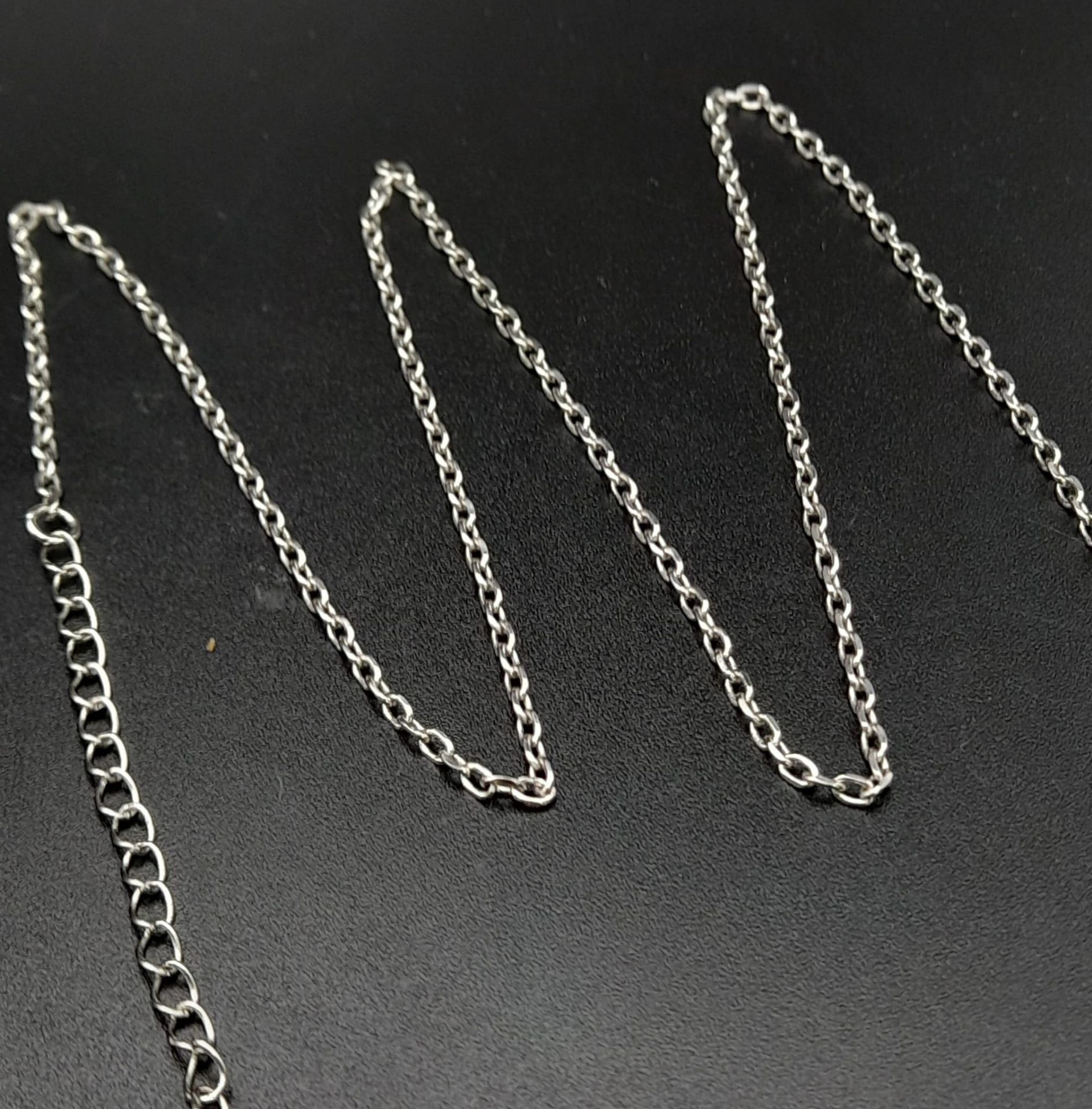 A silver with smoky quartz necklace. Total weight 6.82 grams. Total length 45 cm. - Bild 3 aus 6