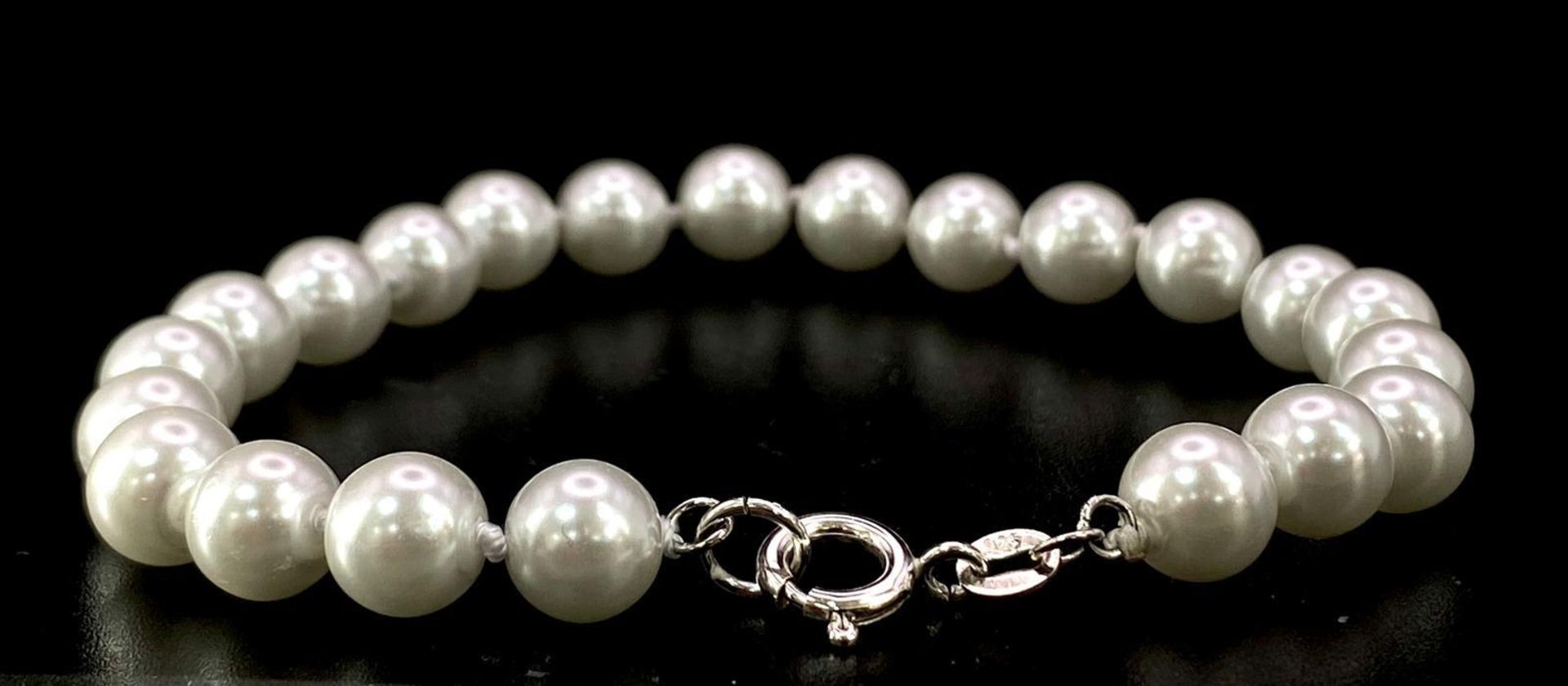 Bright Sterling Silver Cultured Pearl Necklace and Bracelet set. Necklace features an elegant dark - Bild 6 aus 10