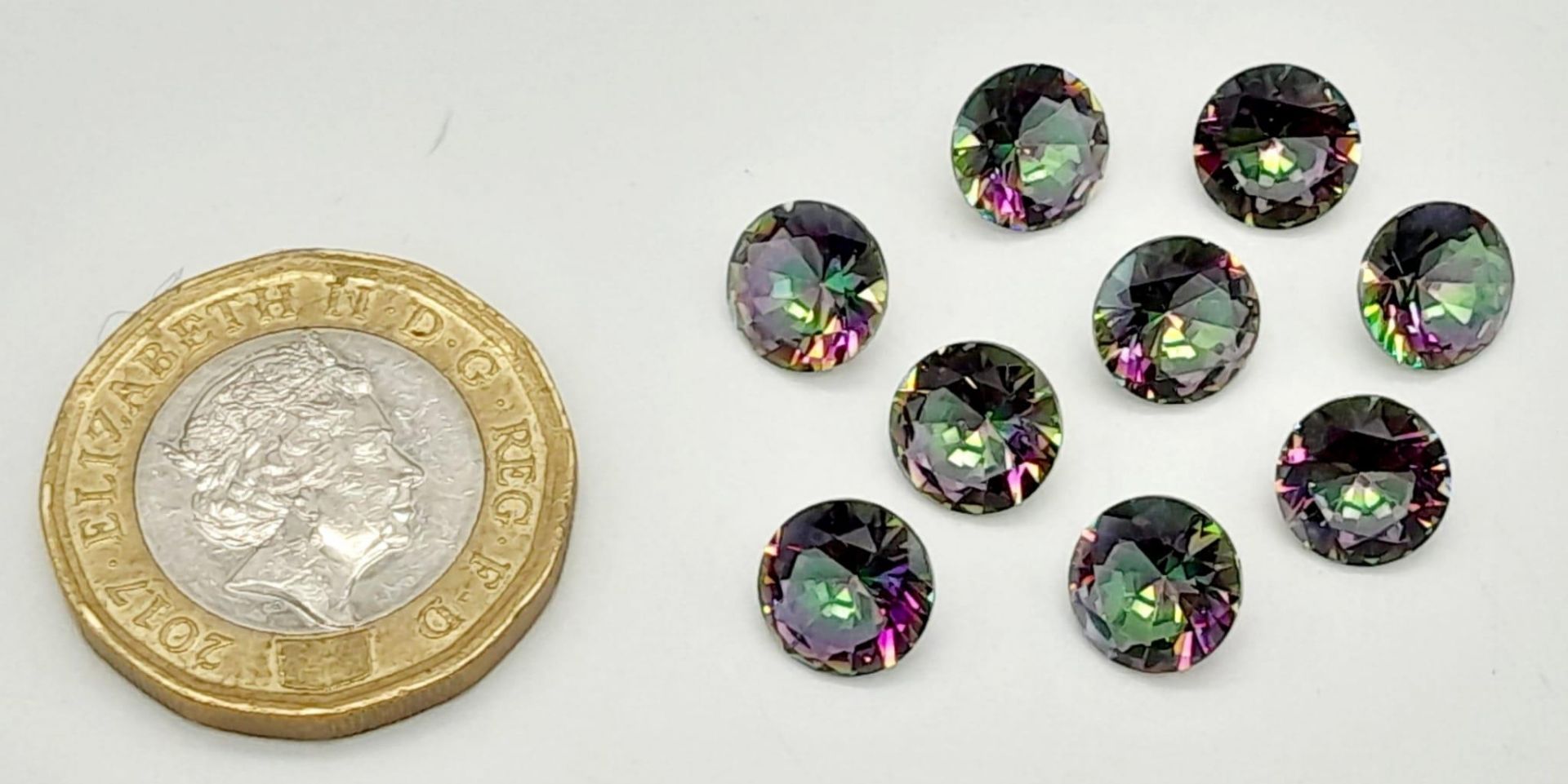 A lot of 13.45CT Faceted Mystic Quartz. Round Shapes. - Bild 3 aus 3