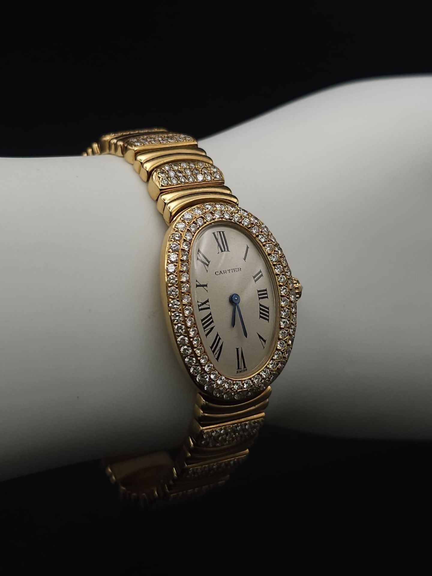 A Cartier Paris 18k Gold and Diamond Ladies Watch. 18k gold and diamond encrusted bracelet and - Bild 26 aus 29