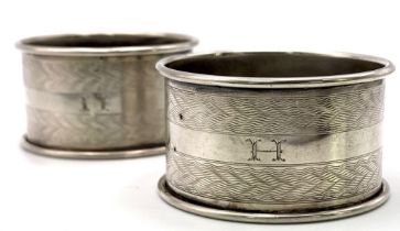 An Excellent Condition Pair of Antique Hallmarked 1921/22 Silver Napkin Rings by William Hair