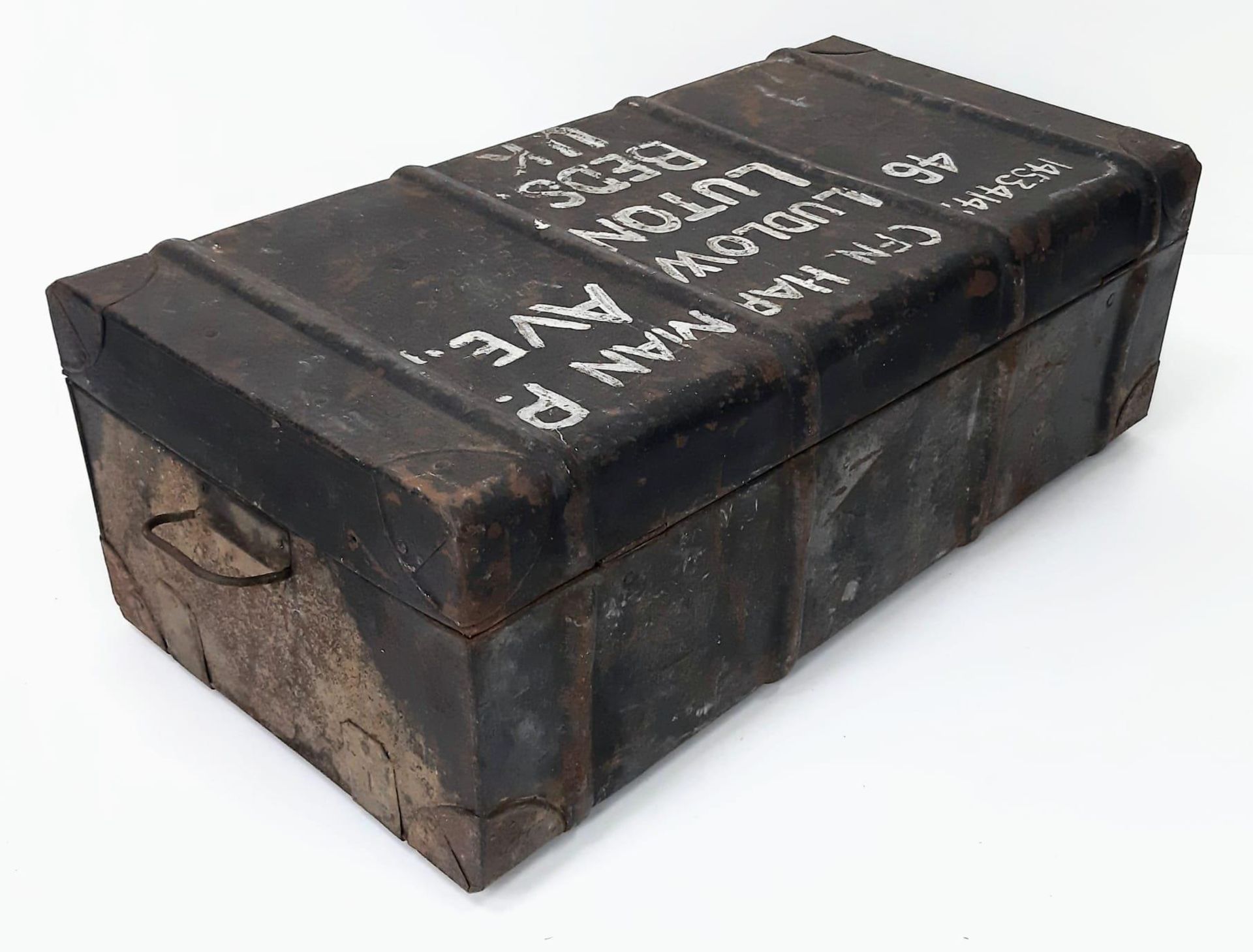 A 1920-30's British Serviceman's personal metal suitcase. This unique suitcase belonged to - Image 7 of 9
