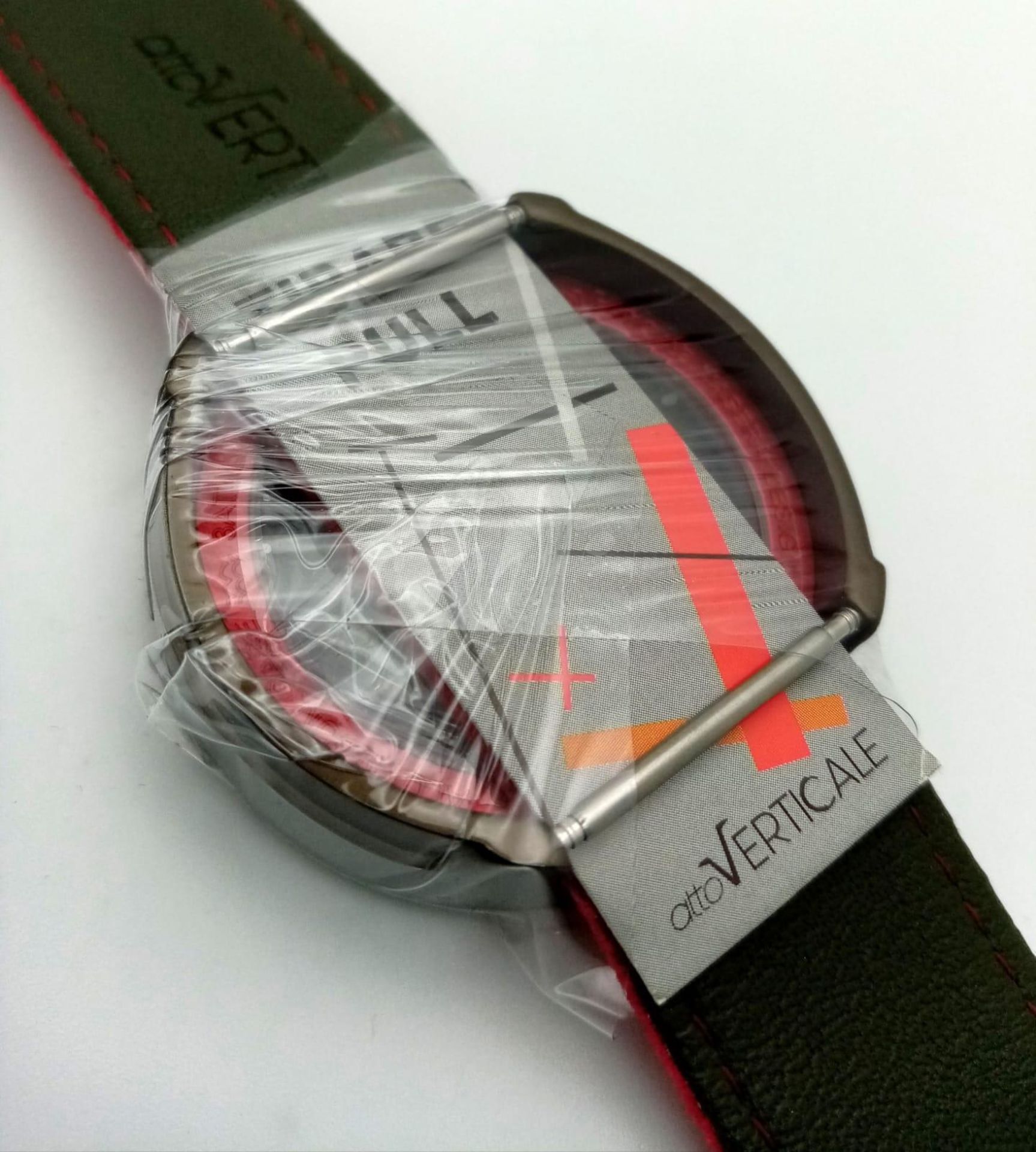A Gents Verticale Mechanical Skeleton Watch. Red textile strap. Case - 42mm. Top winder. In - Bild 7 aus 11