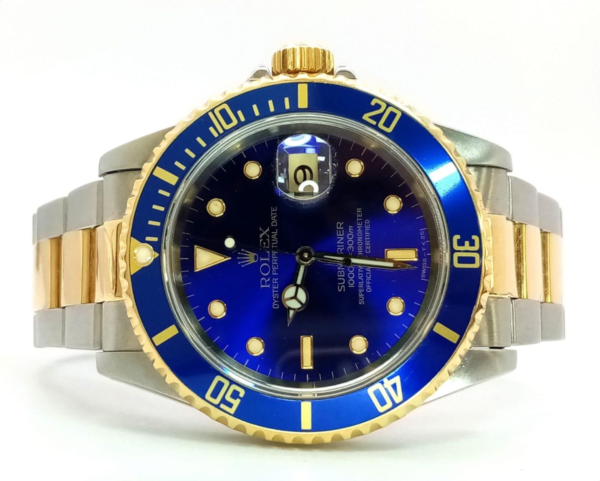 A Classic Rolex Bi-Metal Submariner Gents Watch. Bi-metal bracelet and case - 40mm. Midnight blue - Bild 4 aus 17