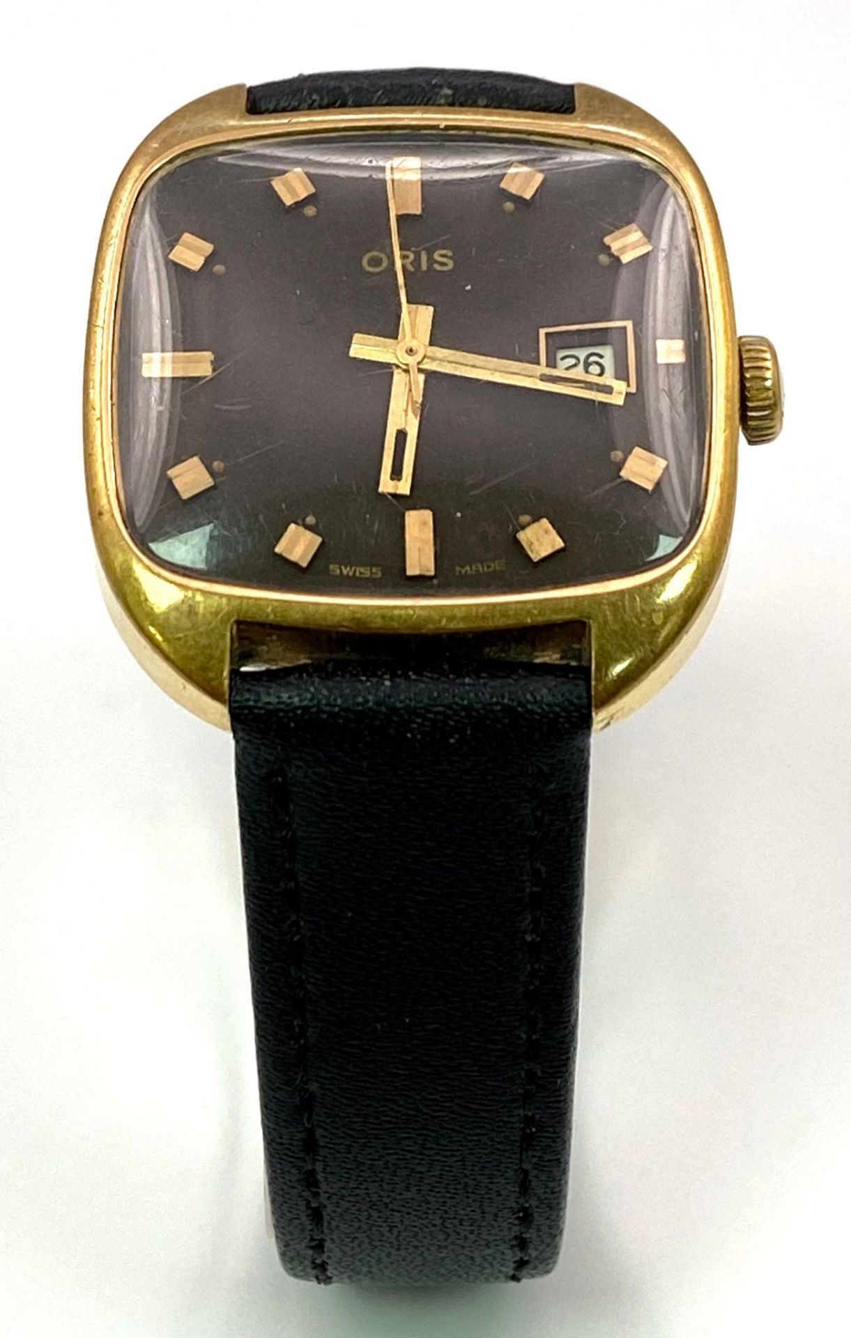 A Vintage 1950s Oris Gents Mechanical Watch. Black leather strap. Gold plated square case - 31mm.