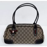 Gucci Princy Bag beige/brown. GG monogram patterning, quality leather with gold tone hardware. Comes