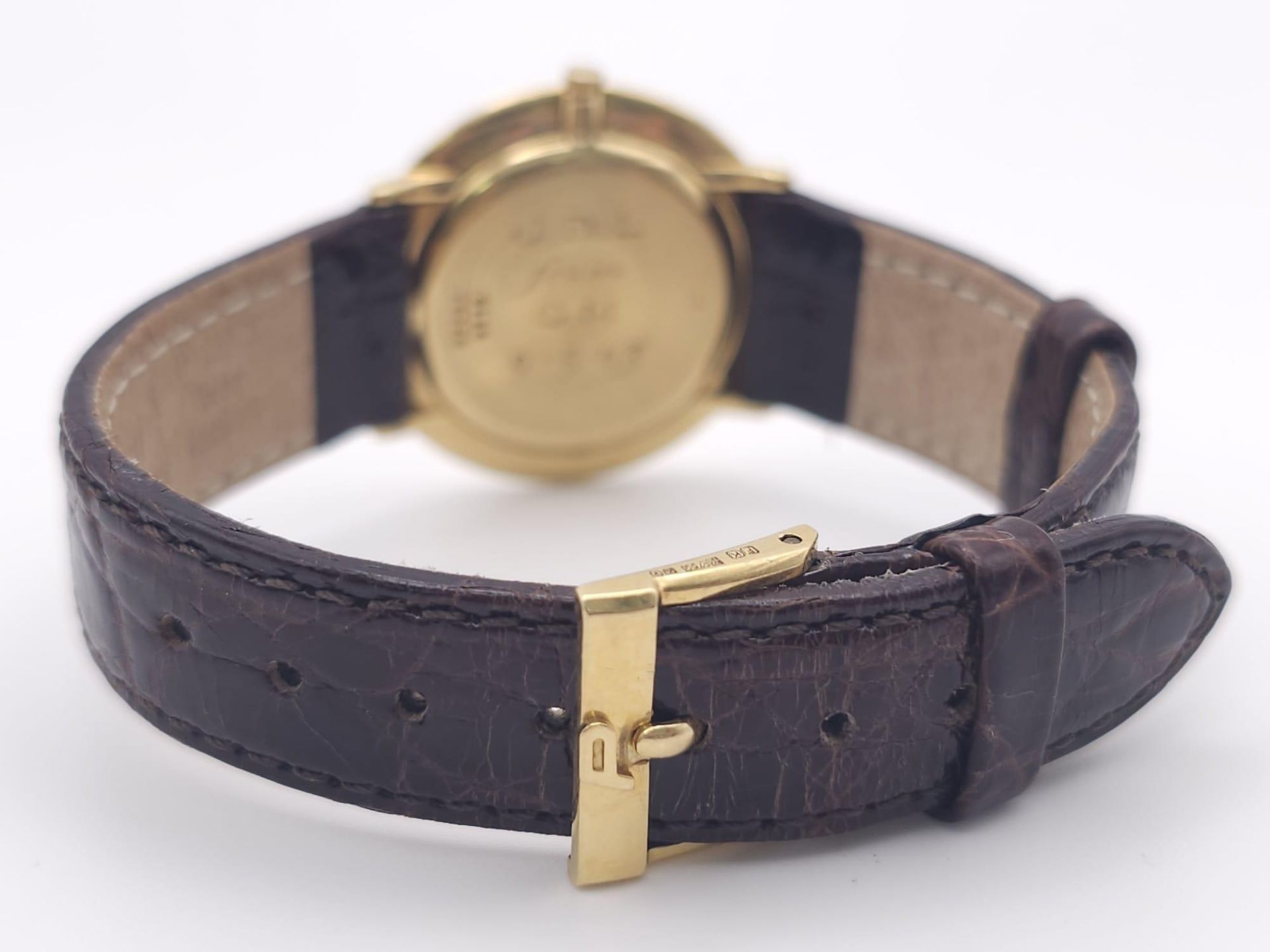 A Vintage 18K Gold Piaget Gents Watch with Hypnotic Dial. Brown crocodile strap. 18k gold case - - Image 10 of 25