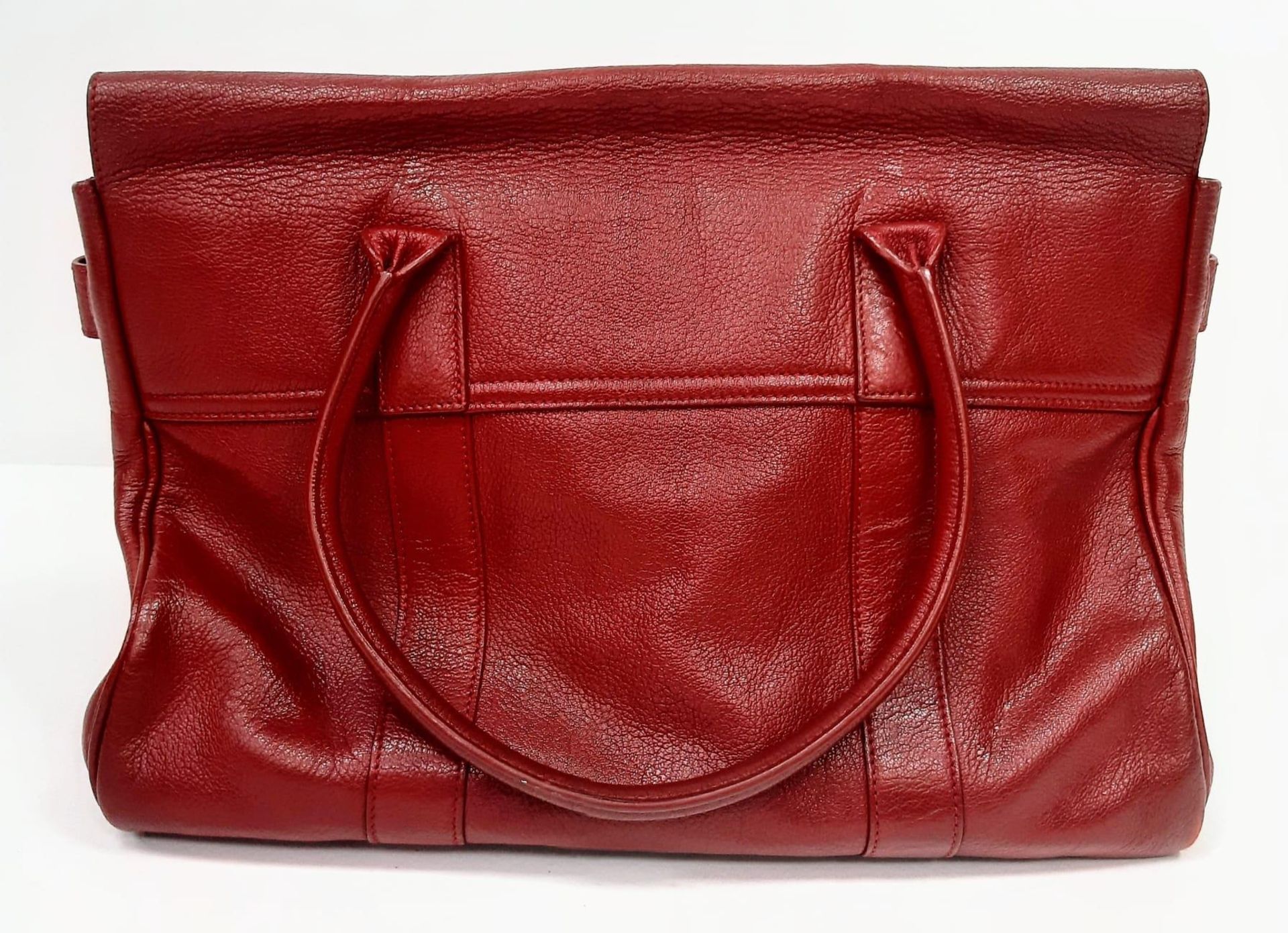 Mulberry Bayswater Red Bag. Classic grain patterning in quality leather. Gold tone hardware. Great - Bild 4 aus 17