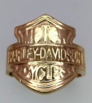 9K Yellow Gold Motorcycle Harley Davidson Ring. Size: Q Weight: 6g SC-3053