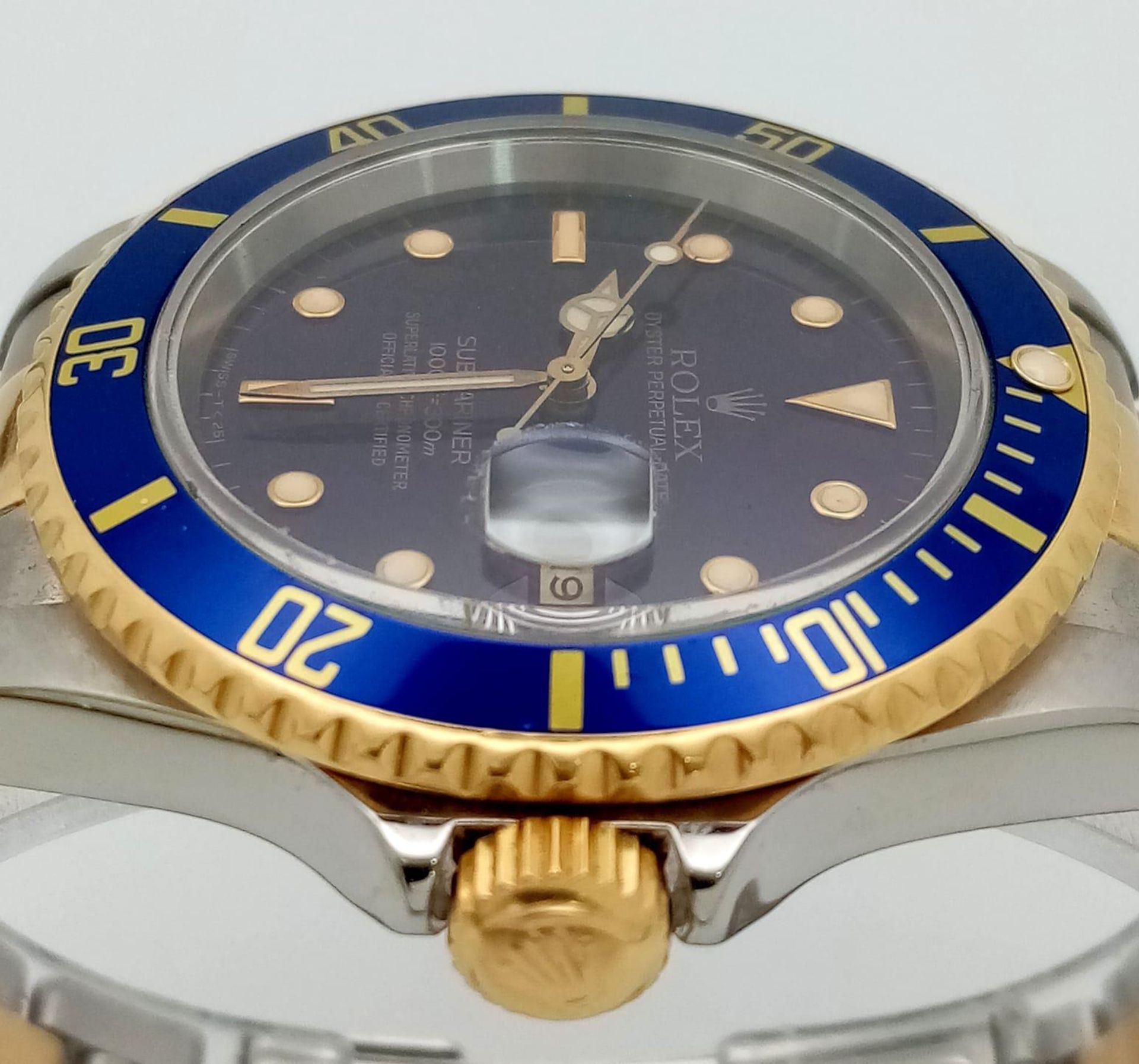 A Classic Rolex Bi-Metal Submariner Gents Watch. Bi-metal bracelet and case - 40mm. Midnight blue - Bild 7 aus 17