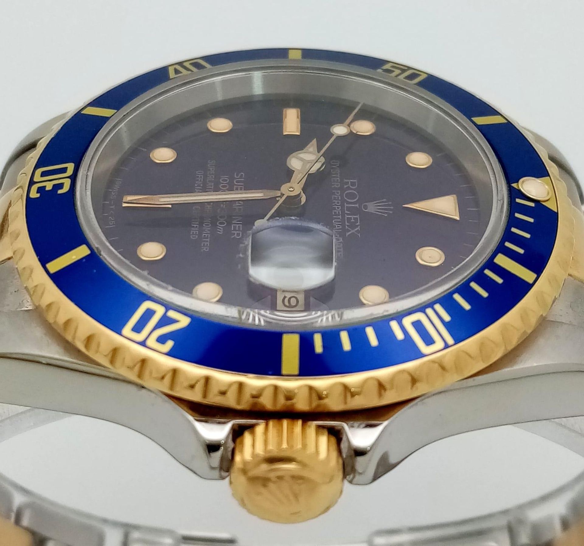 A Classic Rolex Bi-Metal Submariner Gents Watch. Bi-metal bracelet and case - 40mm. Midnight blue - Bild 6 aus 17