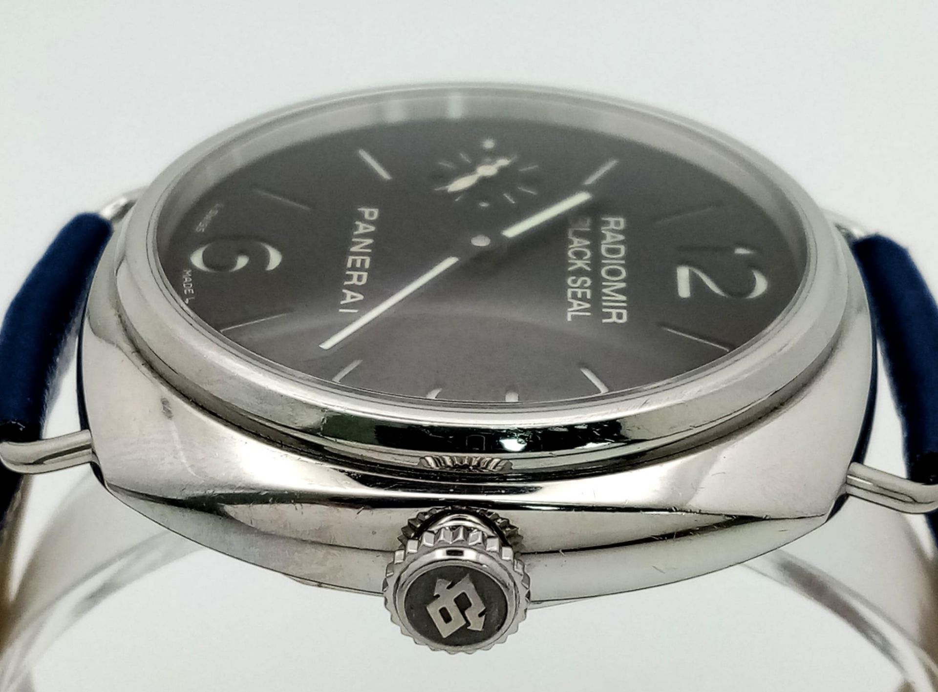 A Panerai Radiomir Black Seal Gents Watch. Blue leather strap. Stainless steel case - 46mm. Black - Image 7 of 13