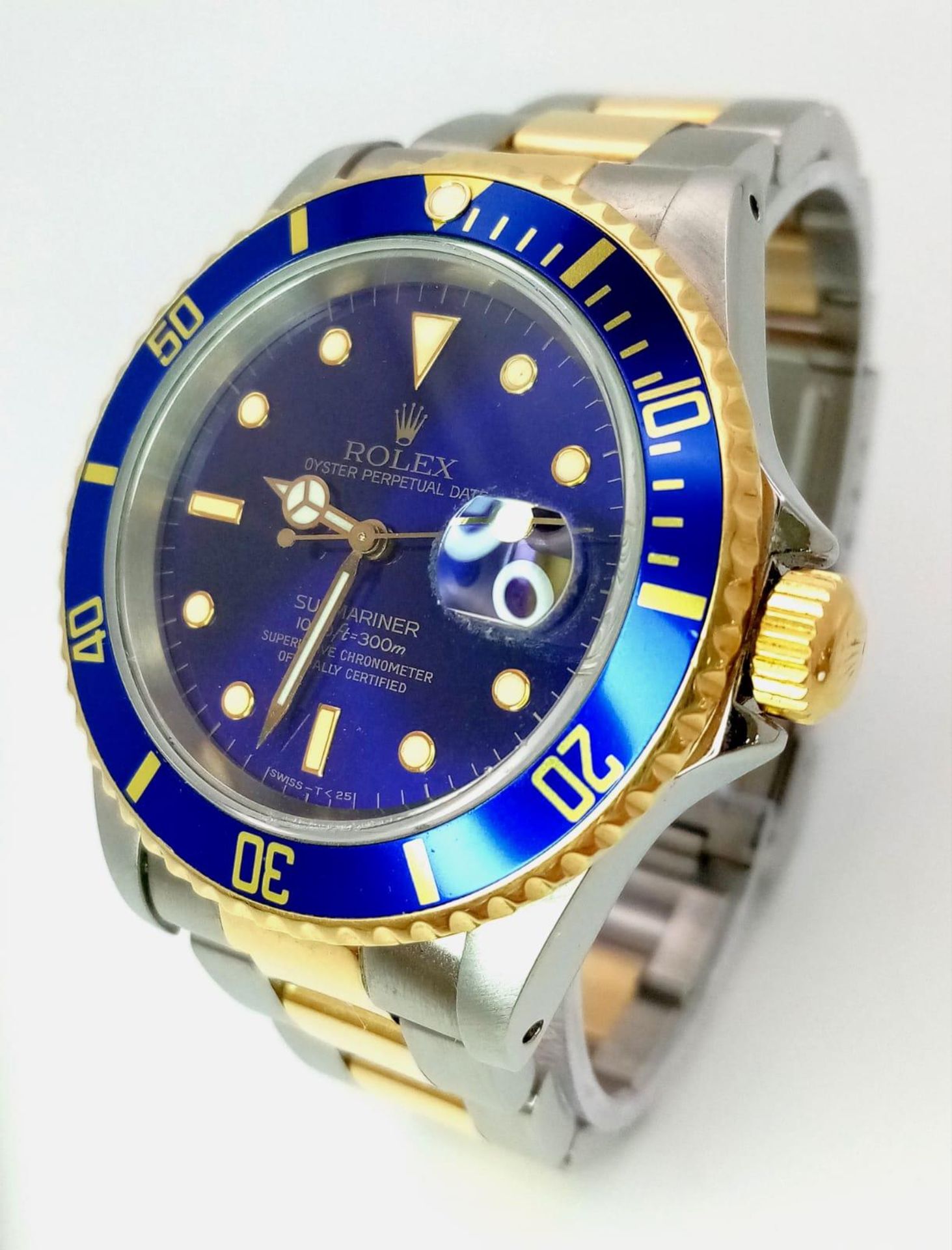 A Classic Rolex Bi-Metal Submariner Gents Watch. Bi-metal bracelet and case - 40mm. Midnight blue - Bild 3 aus 17