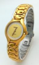 A Rado Florence Gold Plated Ladies Watch. Gold plated bracelet and case - 23mm. Gold tone dial