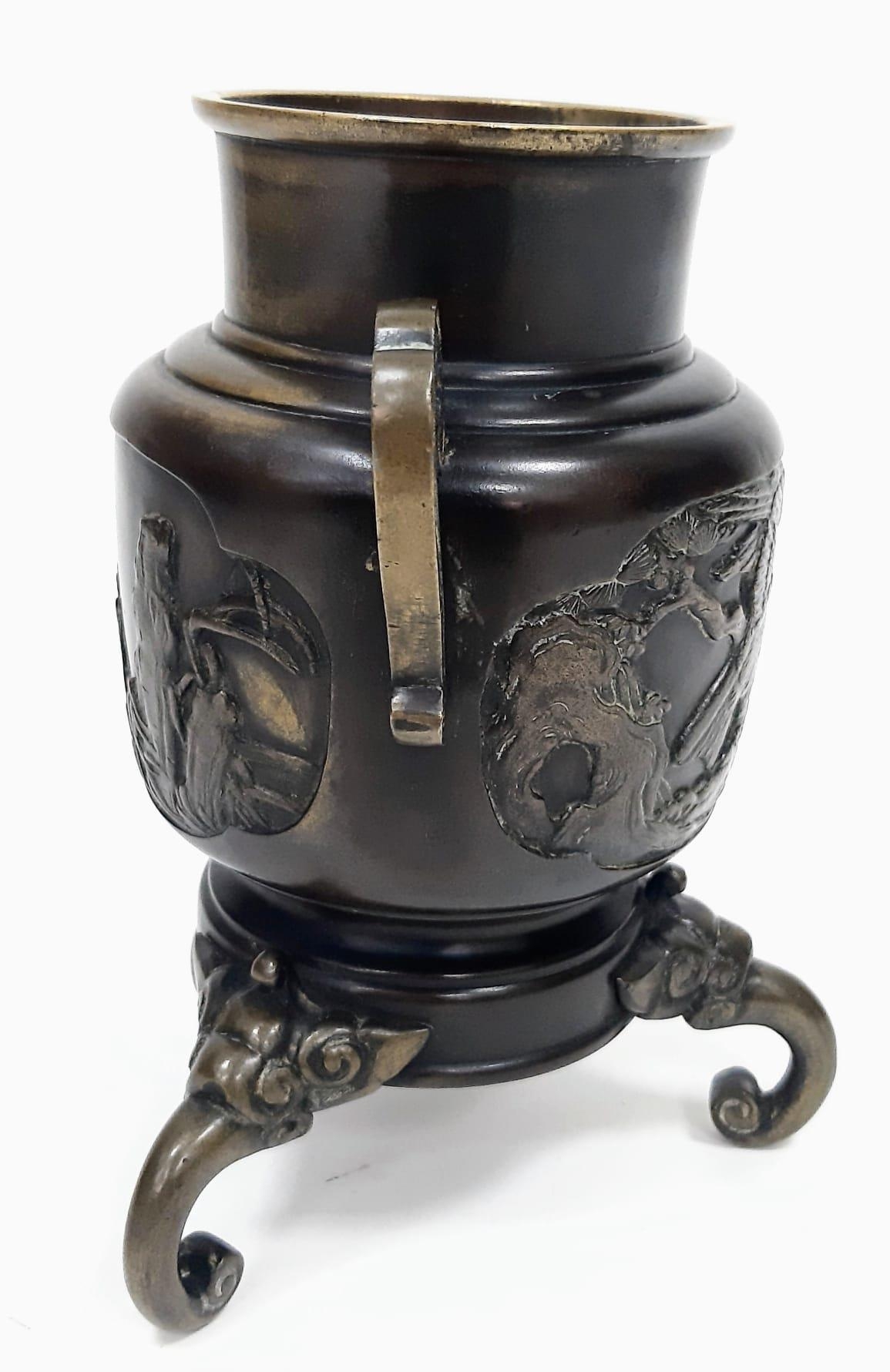 Superb Chinese Antique Bronze Censer. Depicting a Phoenix Bird in foliage. Wonderful detail, quality - Image 4 of 7