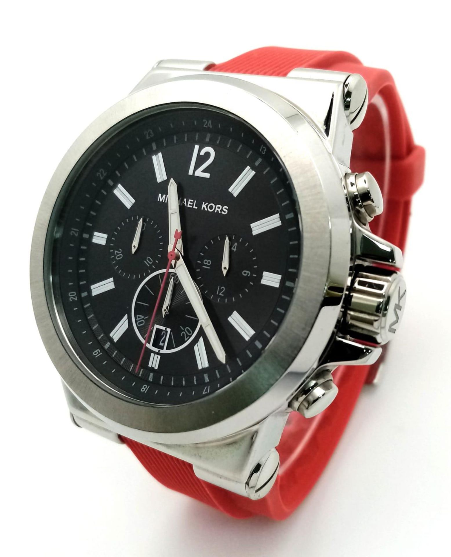 A Designer Michael Kors Chronograph Gents Watch. Red rubber strap. Stainless steel case - 49mm. - Bild 4 aus 5