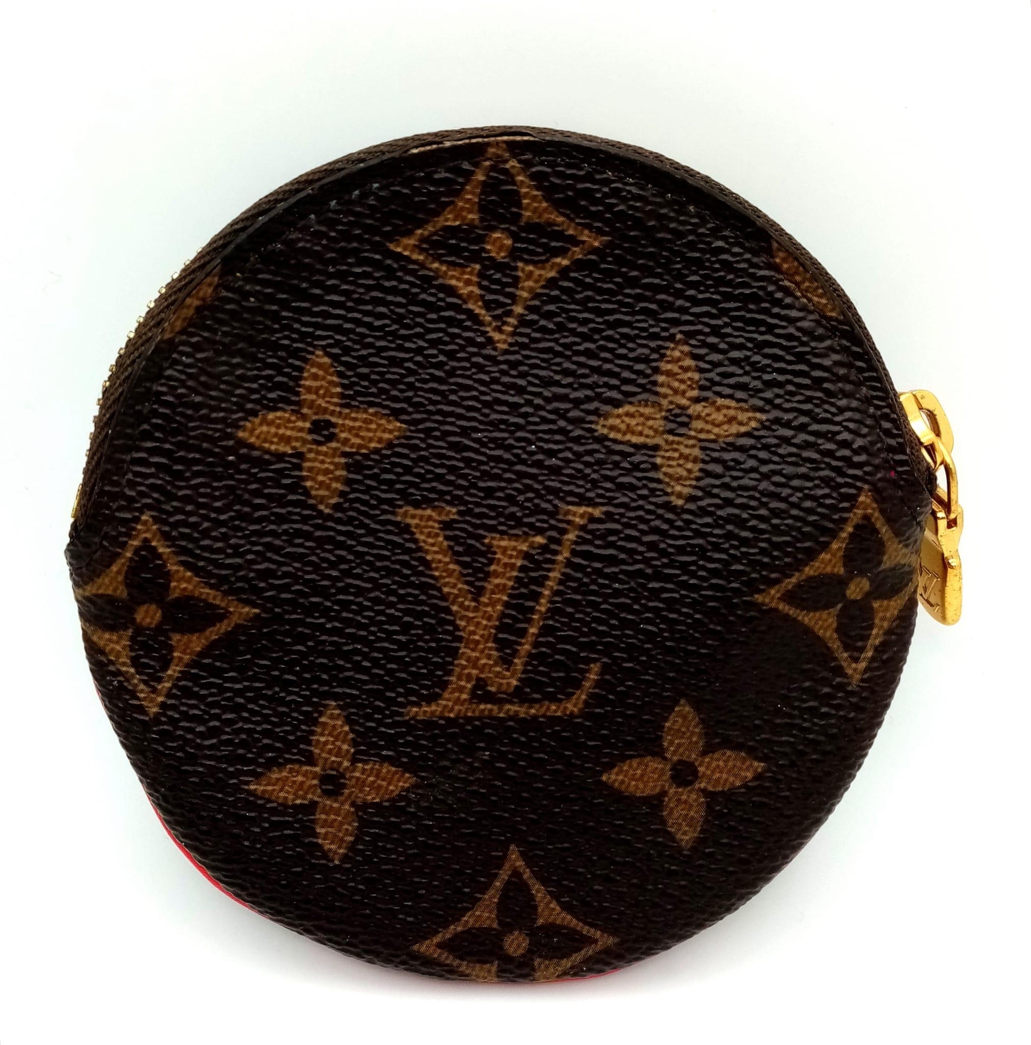 Louise Vuitton Coin Wallet, 2020 Christmas Animation Bumper Cars edition. LV monogrammed pattern,
