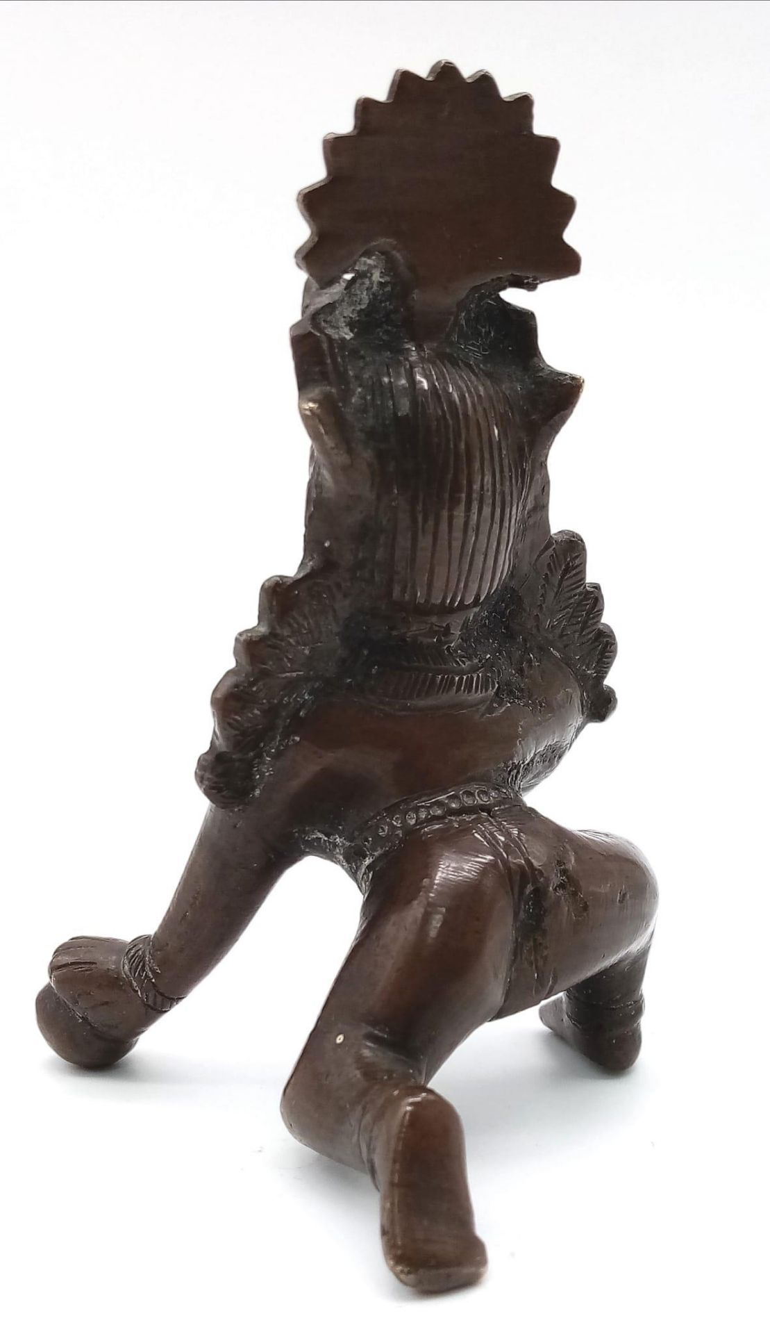 An 18th, early 19th, Century bronze South East Asian Figure. Very unusual, deity in a gesturing - Image 3 of 4