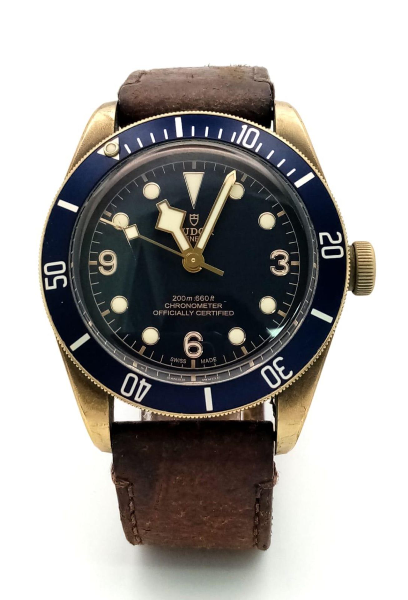 A TUDOR CHRONOMETER GENTS WRISTWATCH WITH BLUE DIAL AND MATCHING BEZEL . 44mm 14758 - Bild 2 aus 7