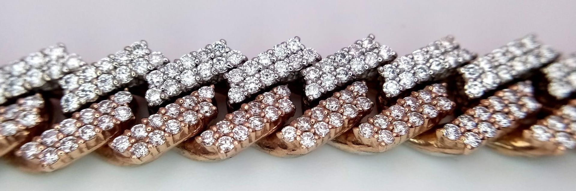 A 10K, TWO-COLOUR FULLY DIAMOND SET CUBAN BRACELET - OVER 6CTW OF GORGEOUS WHITE DIAMONDS. 85.2 - Bild 5 aus 7