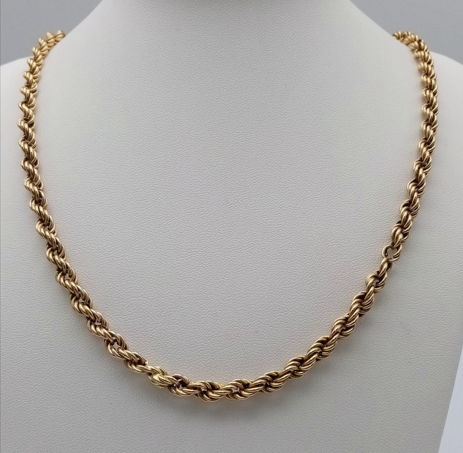 A Vintage 9K Yellow Gold Rope Necklace. 54cm. 11g weight.