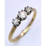 A 18K YELLOW GOLD DIAMOND 3 STONE RING 0.25CT 1.9G SIZE N 1/2