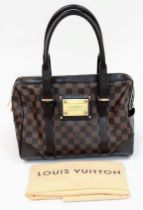 Luis Vuitton Berkeley Bag. Quality leather with Damier canvas, Damier Ebene pattern. Gold toned