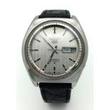 A Vintage Seiko 5 Automatic 21 Jewels Gents Watch. Black leather strap. Stainless steel case - 37mm.
