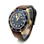 A TUDOR CHRONOMETER GENTS WRISTWATCH WITH BLUE DIAL AND MATCHING BEZEL . 44mm 14758