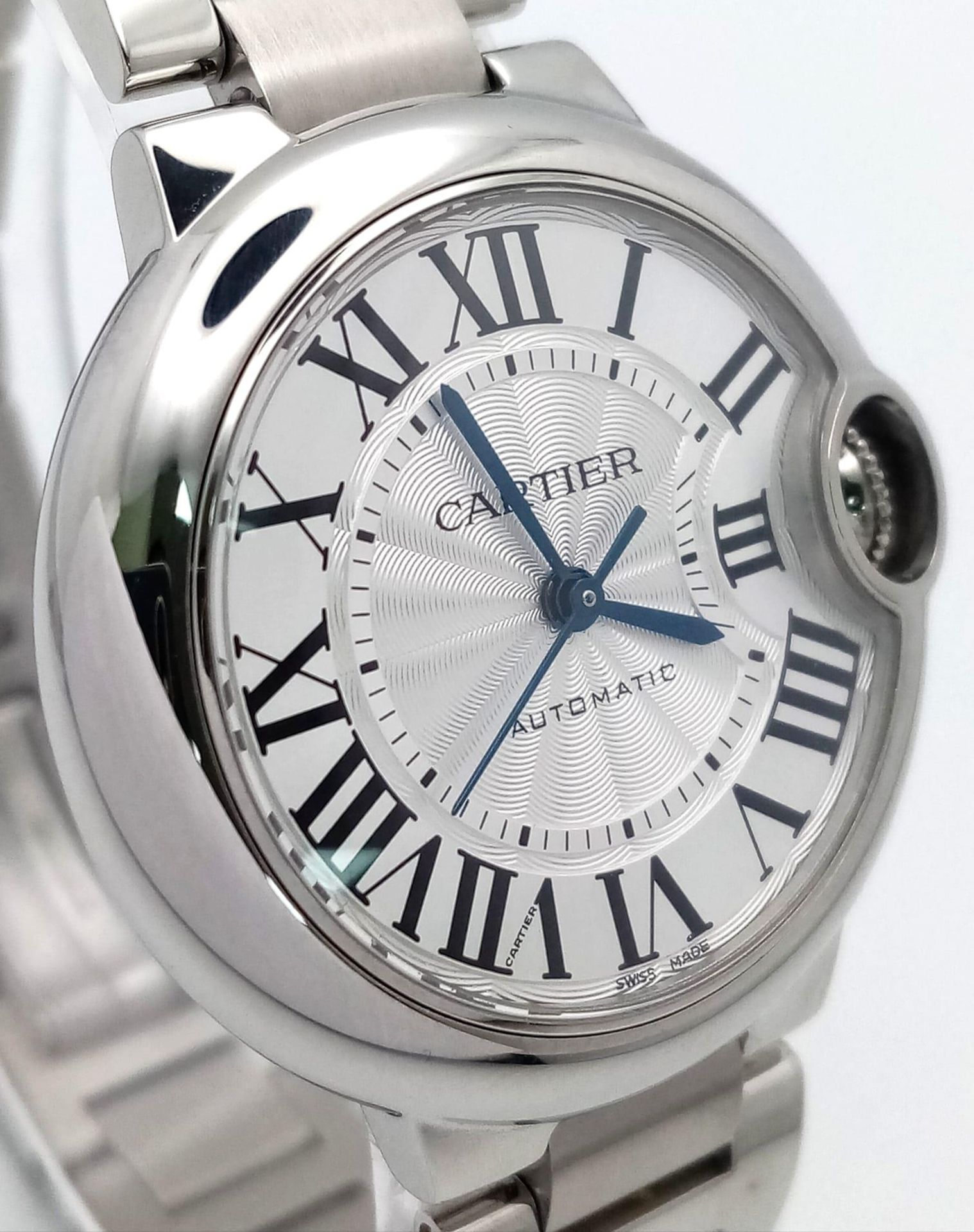 A CARTIER BALLON BLEU AUTOMATIC LADIES WATCH IN STAINLESS STEEL, VERY GOOD CONDITION WITH ROMAN - Bild 3 aus 8
