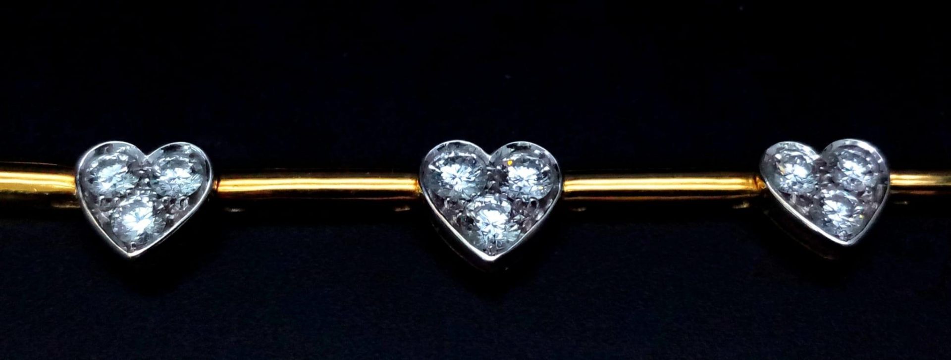 A Gorgeous 18K Gold and Heart-Diamond Necklace and Bracelet Set. The necklace is decorated with - Image 17 of 21