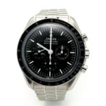 An Omega Speedmaster Moonwatch Chronograph Gents Watch. Stainless steel bracelet and case - 42mm.