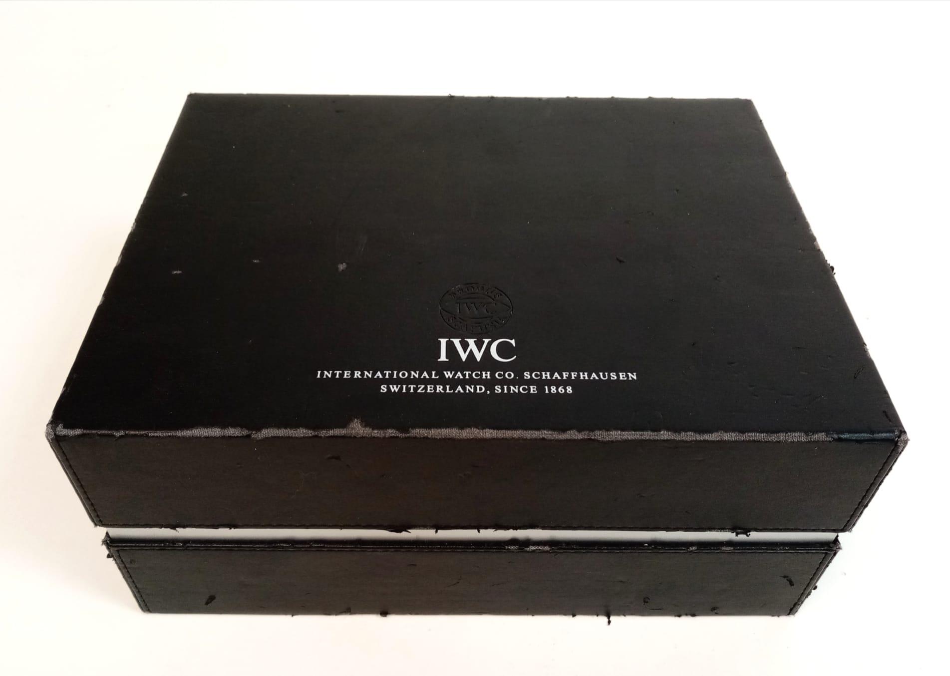 A Vintage IWC Aquatimer Automatic Gents Watch. Black rubber strap. Stainless steel case - 44mm. - Image 15 of 17