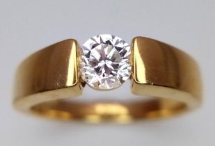 A 18CT YELLOW GOLD DIAMOND SOLITAIRE RING 0.50CT 6.4G SIZE M ref: P168