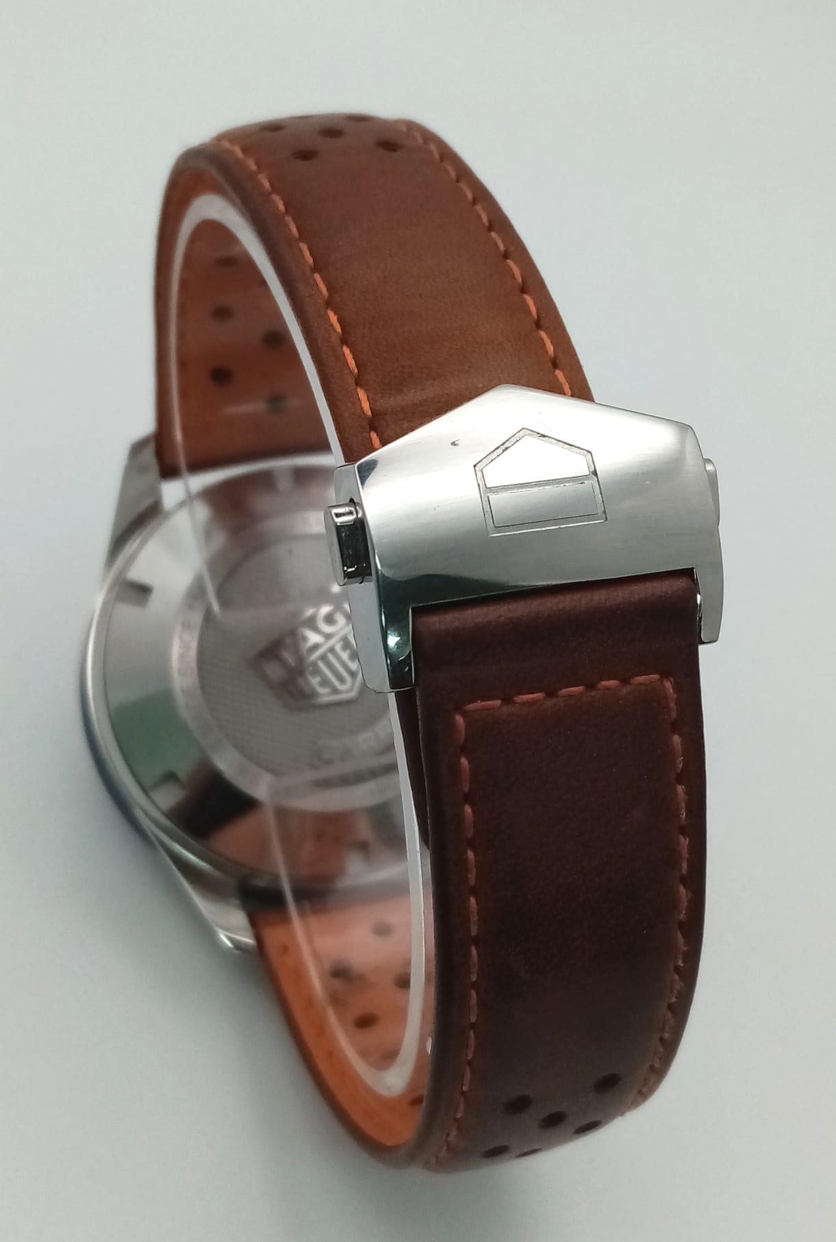 A Tag Heuer Carrera Automatic Gents Chronograph Watch. Brown leather strap. Stainless steel case - - Image 9 of 17